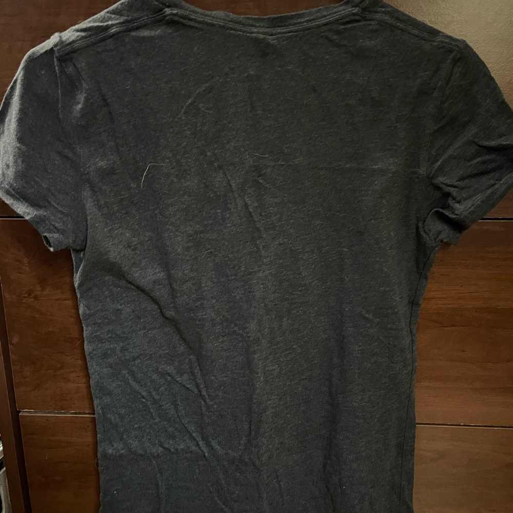 Under Armour shirt - Picture 2 of 3